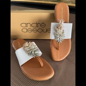 BWT Women's Andre Assous Elastic Sandals, Size 7